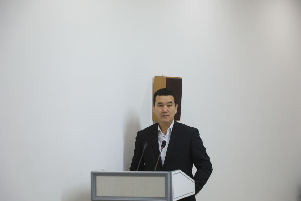 Taxtako‘pir tumani hokimligining majlislar zalida Xalq deputatlari Taxtako‘pir tumani Kengashining navbatdagi o‘n sakkizinchi sessiyasi bo‘lib o‘tdi.