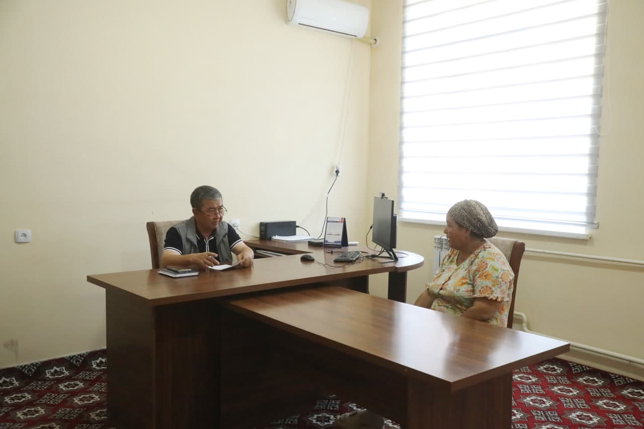 Taxtako‘pir tumani hokimi J. Adilov tomonidan fuqarolarning murojaatlarini qabul qilish, ularning taklif va fikrlarini eshitish maqsadida navbatdagi yakka tartibdagi qabul o‘tkazildi.