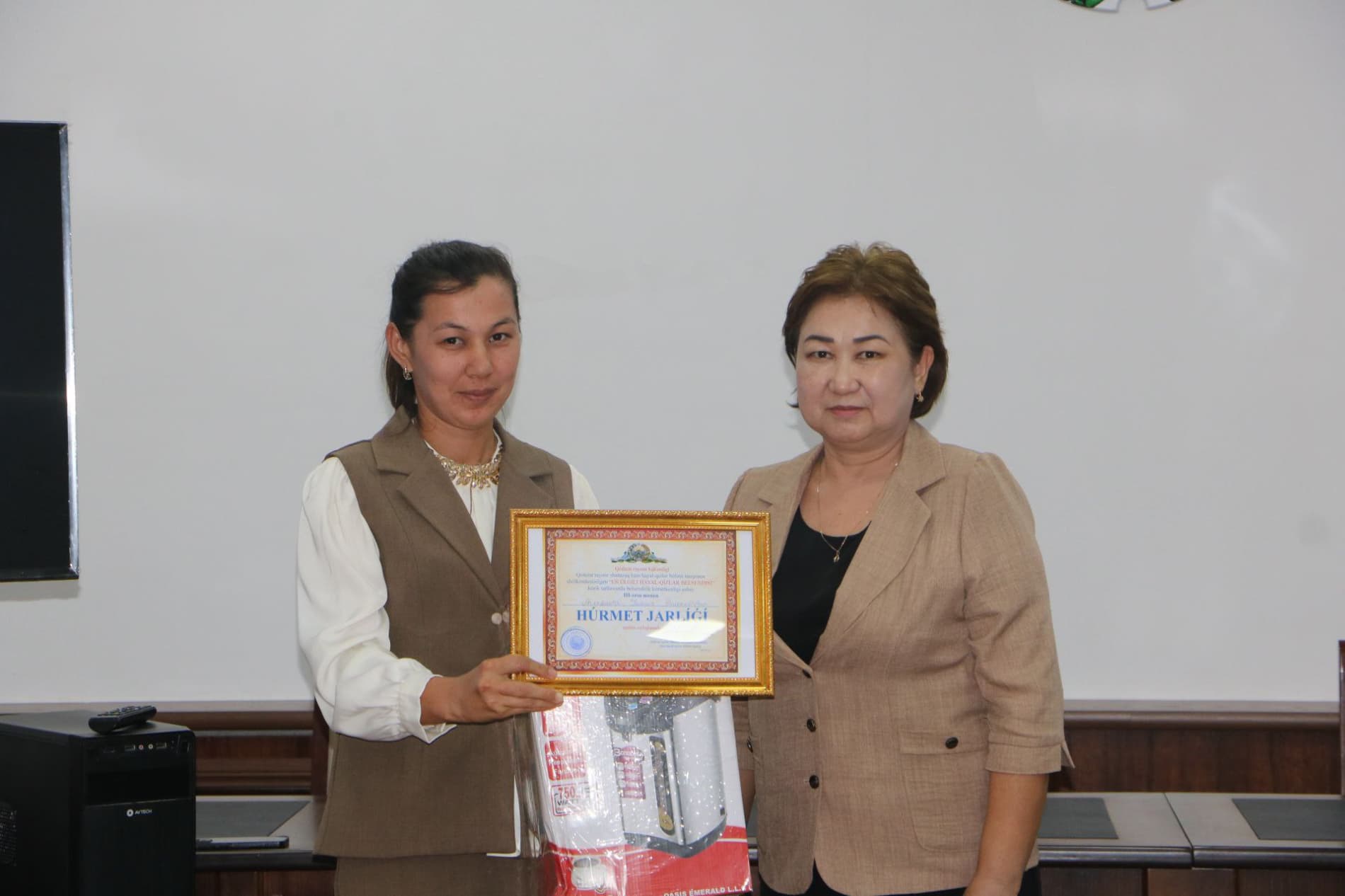 “Энг намунали хотин-қизлар фаоли” танловининг туман босқичи ўтказилди