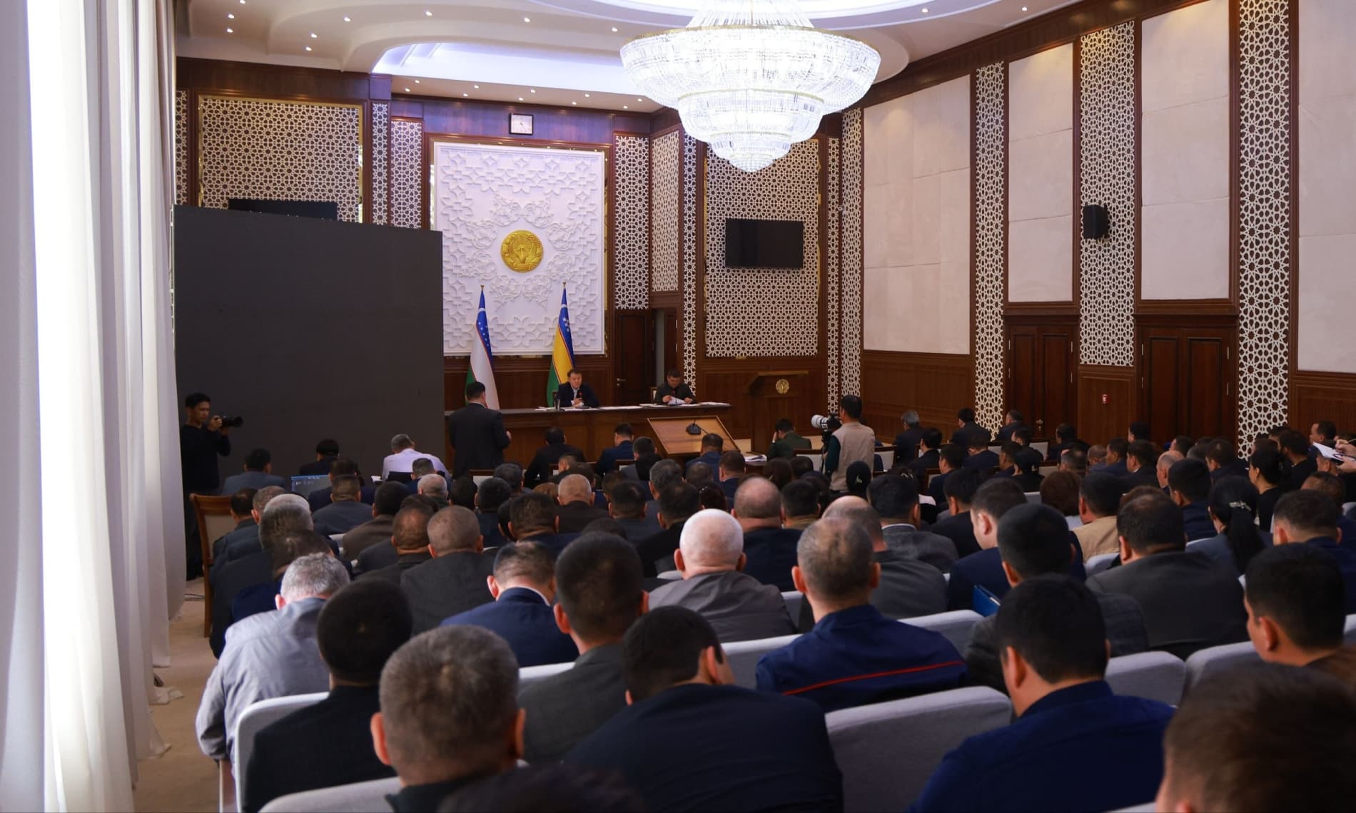 Qo‘ng‘irot tumanini ijtimoiy-iqtisodiy rivojlantirish masalalari keng muhokama qilindi