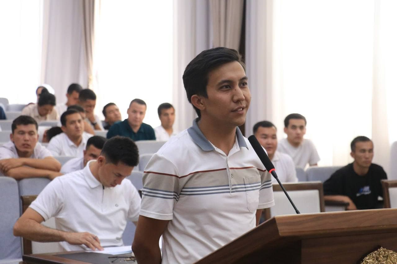 Qońırat rayonında jaslar ushın "Ashıq esikler kúni" ótkerildi