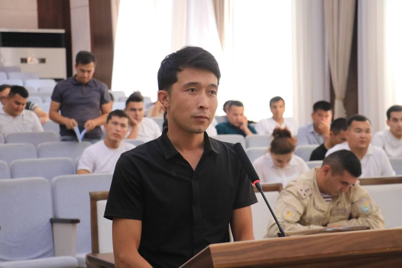 Qońırat rayonında jaslar ushın "Ashıq esikler kúni" ótkerildi