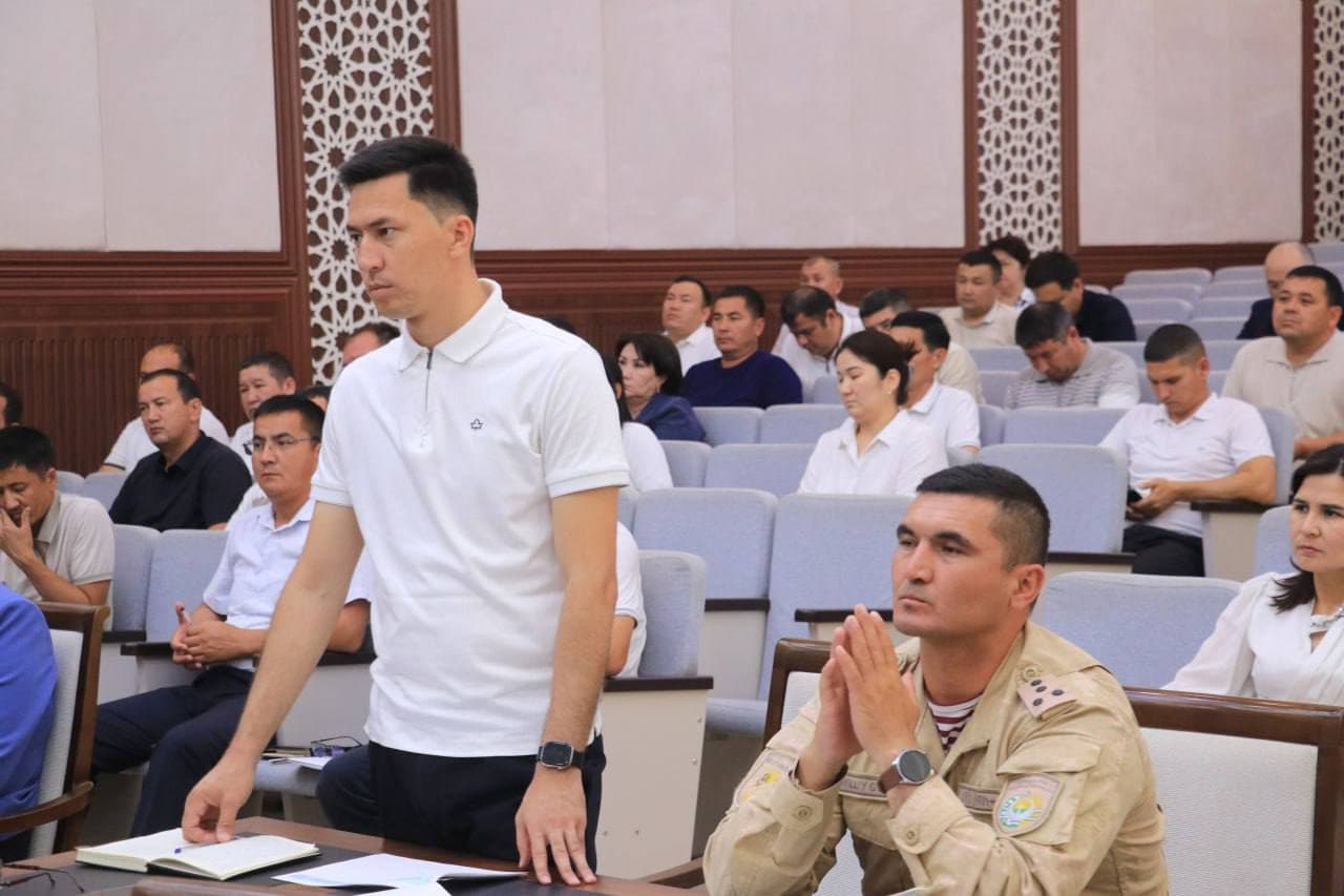 Qońırat rayonında jaslar ushın "Ashıq esikler kúni" ótkerildi