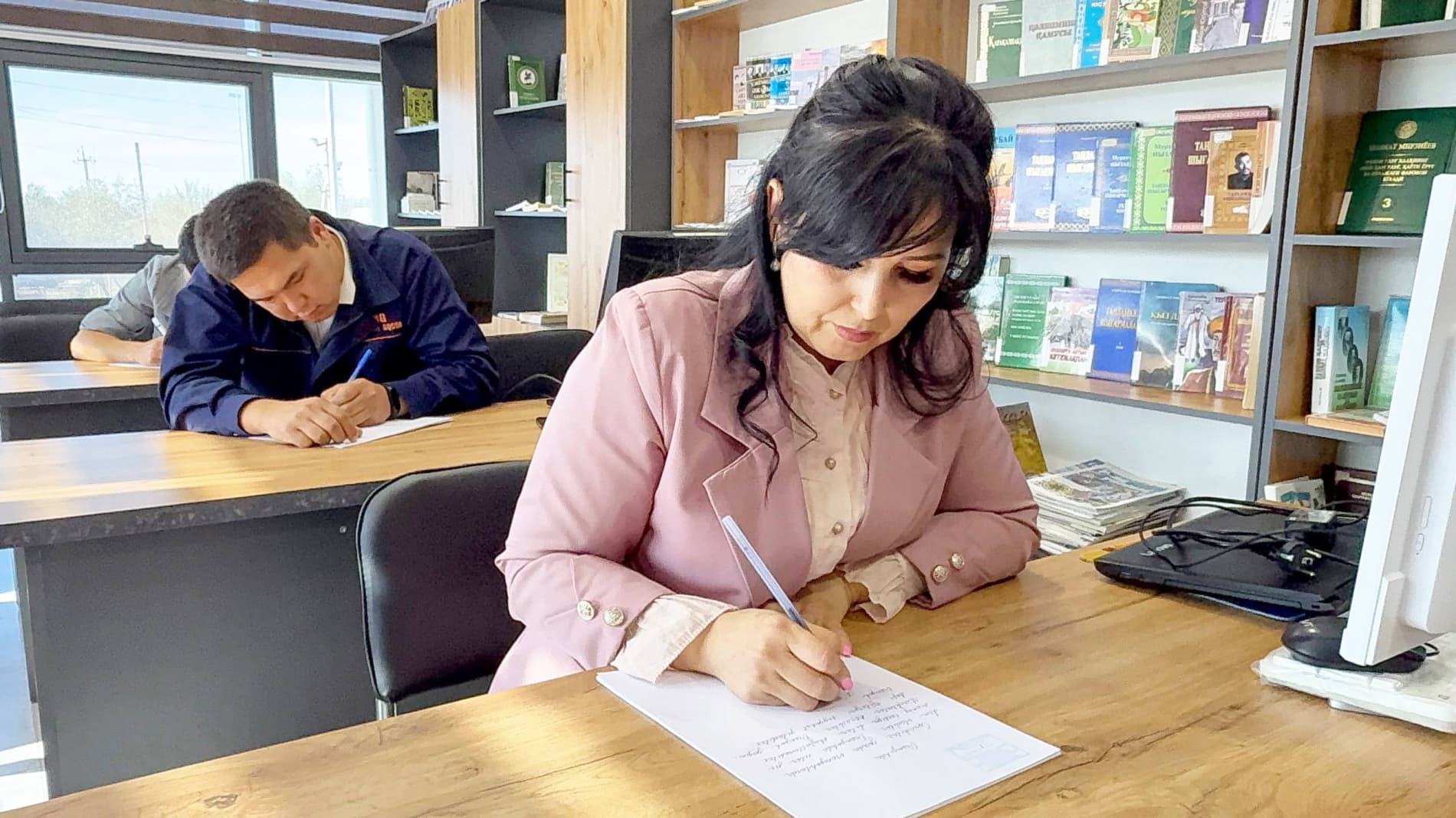 QO‘NG‘IROT TUMANIDA UMUMMILLIY DIKTANT TANLOVI O‘TKAZILDI