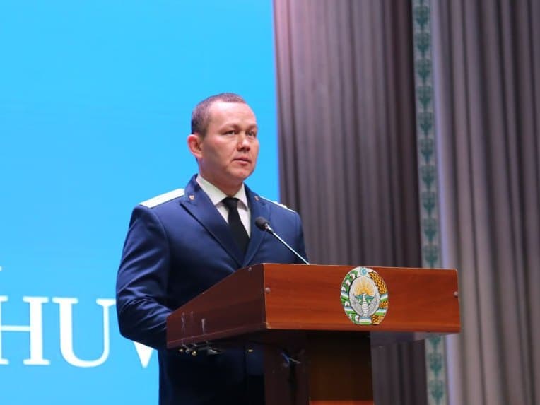 ПРОКУРОР ВА ЁШЛАР УЧРАШУВИ