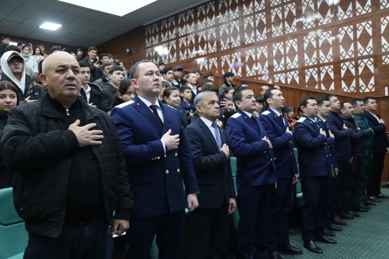 ПРОКУРОР ВА ЁШЛАР УЧРАШУВИ