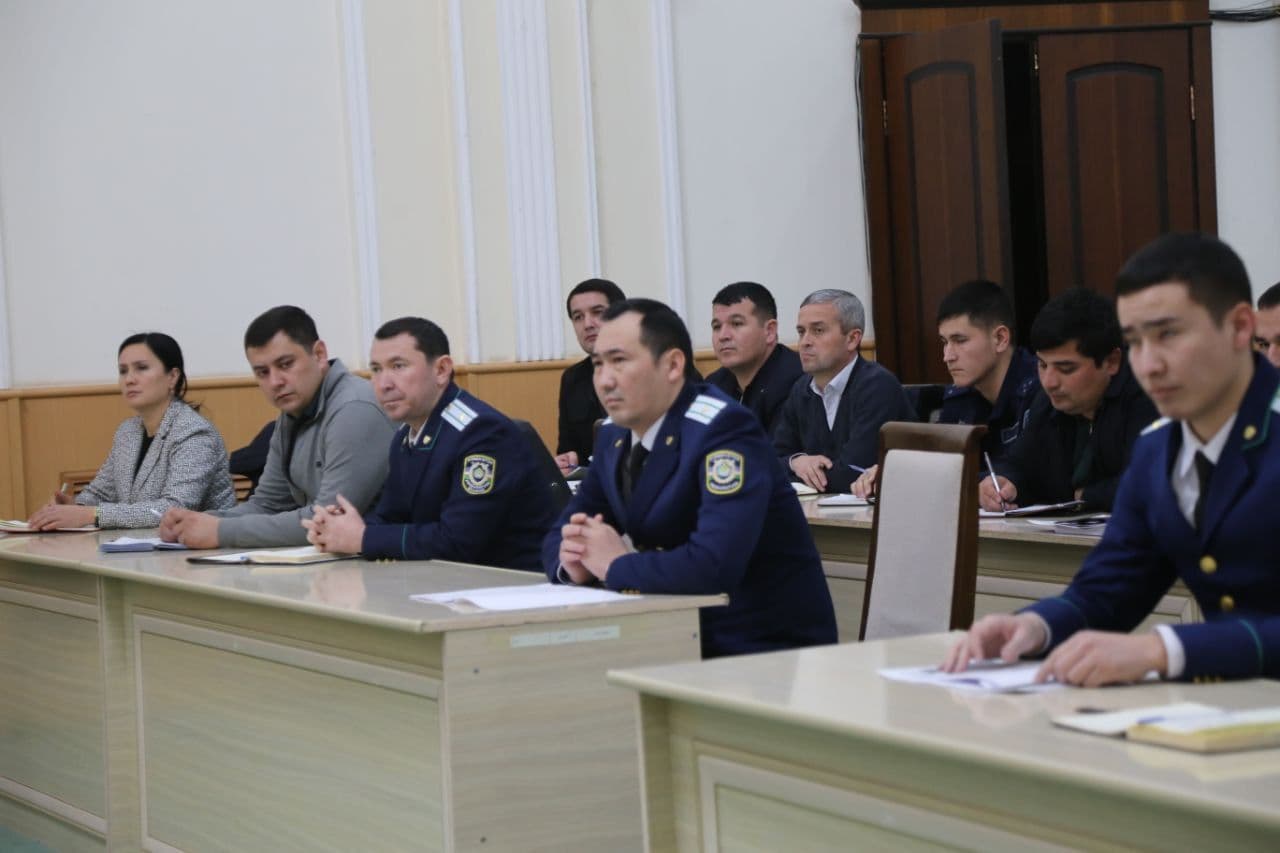 To‘rtko‘l tumani hokimligining katta majlislar zalida tuman huquqni muhofaza qilish organlari muvofiqlashtiruvchi kengashining yig‘ilishi bo‘lib o‘tdi