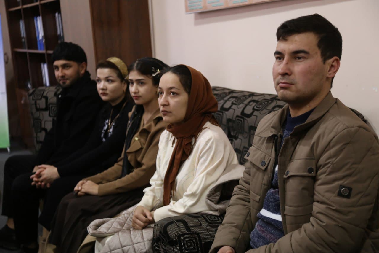 Oila — muqaddas qo‘rg‘on: To‘rtko‘lda yosh oila quruvchilar uchun mashg‘ulotlar tashkil etildi