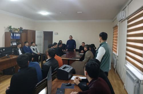 Korrupciya jaǵdaylarınıń aldın alıw boyınsha profilaktikalıq jumıslar alıp barılmaqta