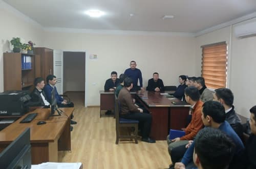 Проводится профилактическая работа по предотвращению случаев коррупции.