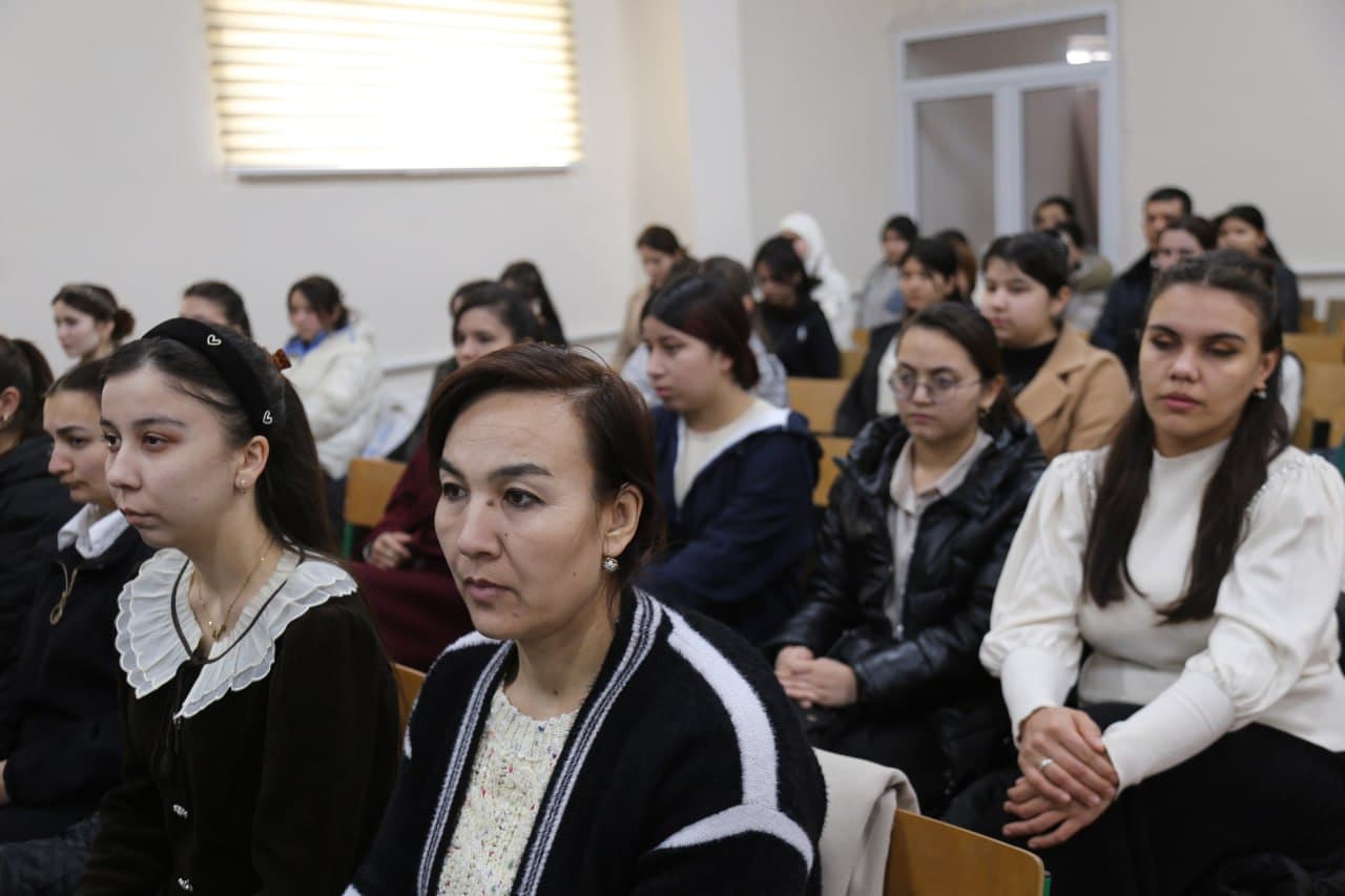 To‘rtko‘l tumanidagi 2-son texnikumida ochiq muloqot