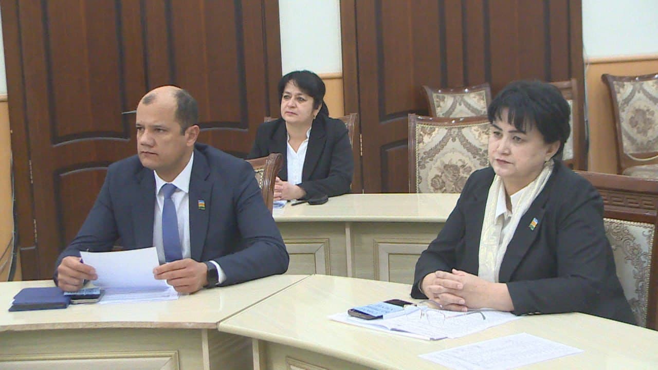 XALQ DEPUTATLARI TUMAN KENGASHINING NAVBATDAGI 21-SESSIYASI BO‘LIB O‘TDI