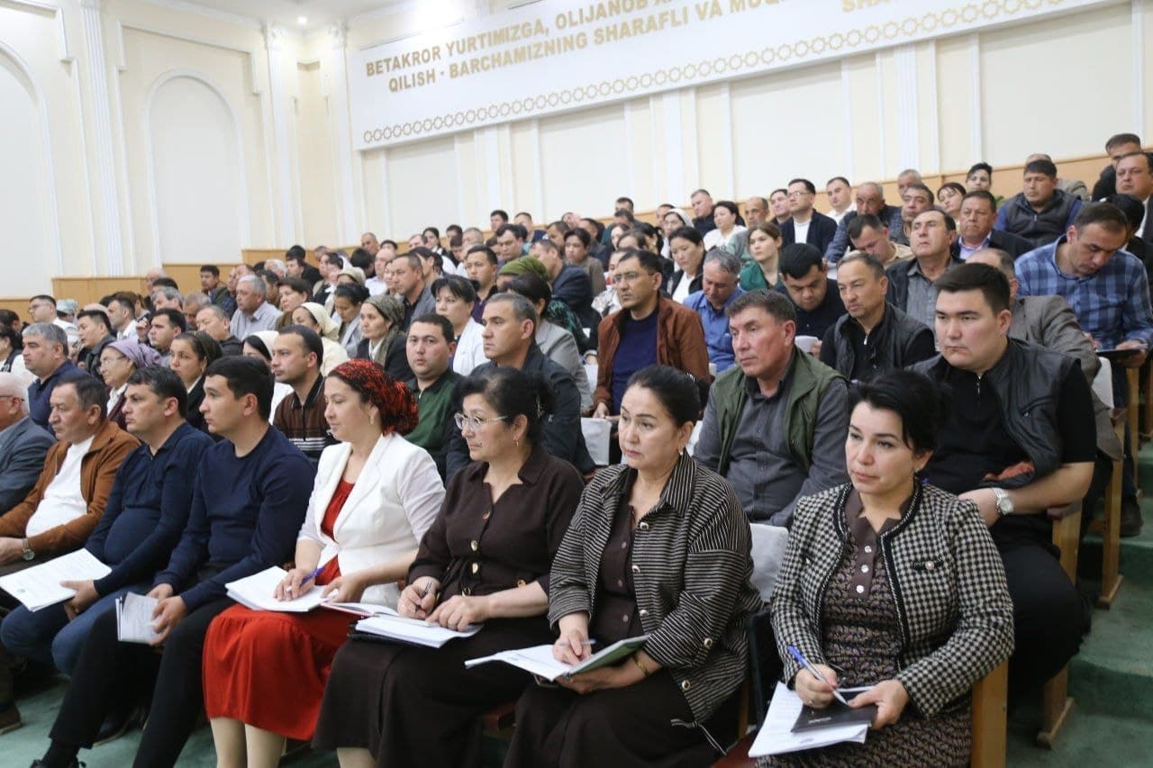 Toʻrtkoʻl tumani hokimligida tumanda kambagʻallikni qisqartirish borasida amalga oshirilayotgan va rejalashtirilgan ustuvor vazifalarga bagʻishlangan kengaytirilgan yigʻilish boʻlib oʻtdi