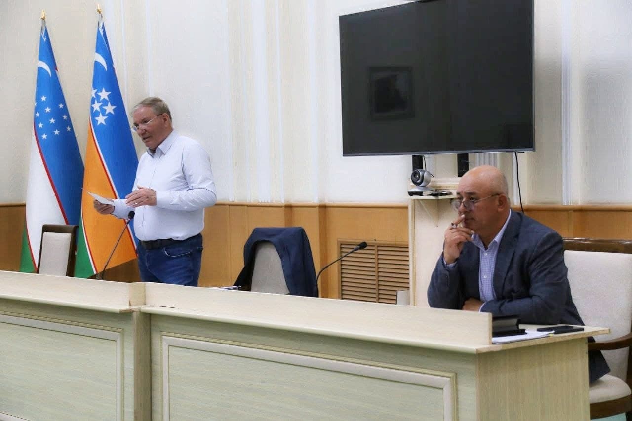 Toʻrtkoʻl tumani hokimligida tumanda kambagʻallikni qisqartirish borasida amalga oshirilayotgan va rejalashtirilgan ustuvor vazifalarga bagʻishlangan kengaytirilgan yigʻilish boʻlib oʻtdi