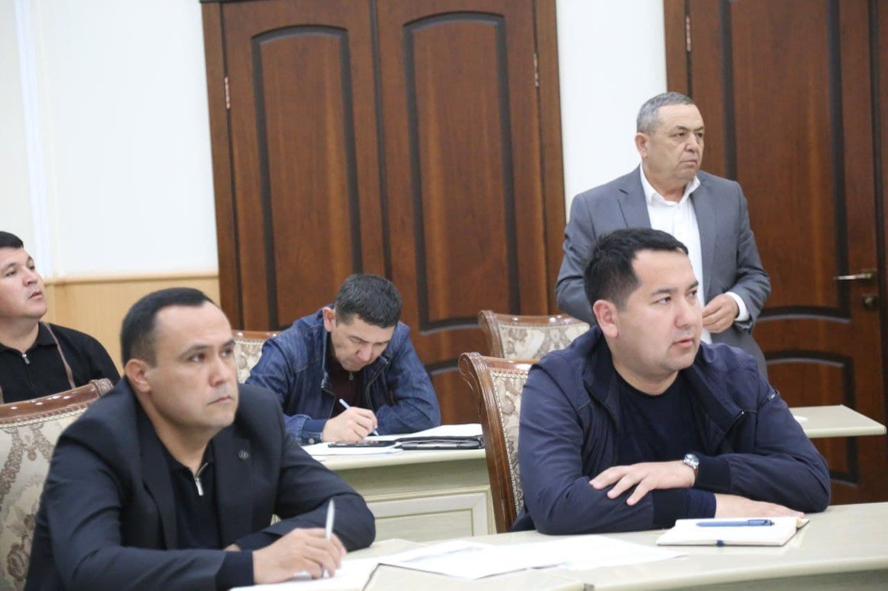 Toʻrtkoʻl tumani hokimligida tumanda kambagʻallikni qisqartirish borasida amalga oshirilayotgan va rejalashtirilgan ustuvor vazifalarga bagʻishlangan kengaytirilgan yigʻilish boʻlib oʻtdi