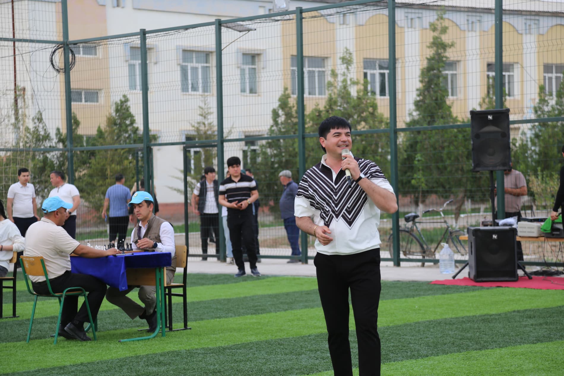 В Турткульском районе в апреле-мае 2026 года среди молодежи состоялось торжественное открытие соревнований "Кубок СГБ" по мини-футболу, футболу, парашахматам