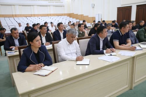 Korrupciyaǵa qarsı gúres máseleleri dodalandı