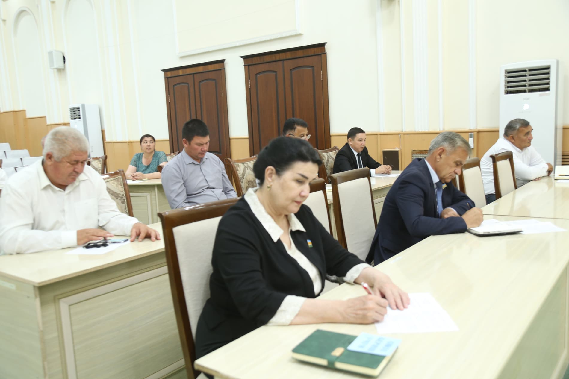 XALQ DEPUTATLARI TUMAN KENGASHINING NAVBATDAGI 25-SESSIYASI BO‘LIB O‘TDI