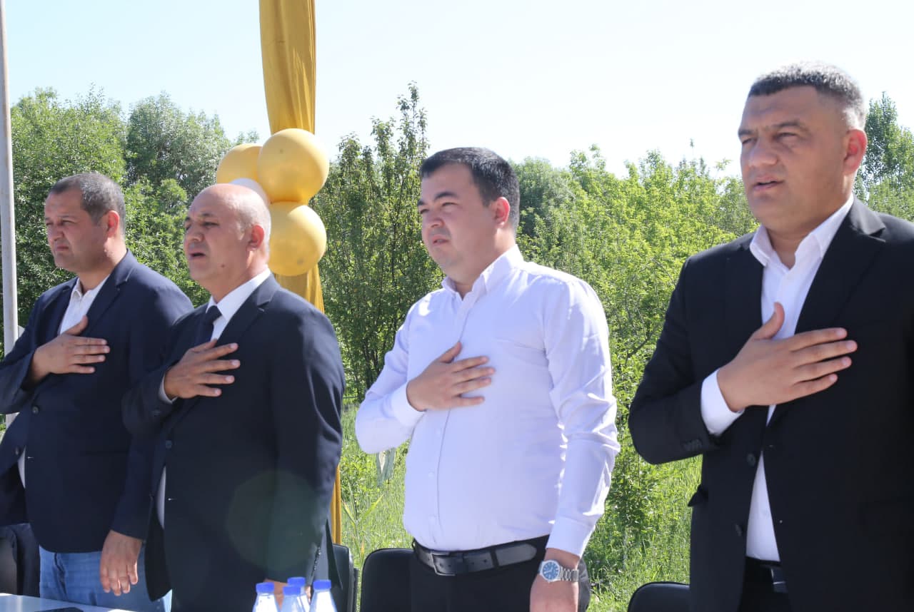 Tórtkúl rayonında "Sońǵı qońıraw" ilajları kóterińki ruwxta bolıp ótti