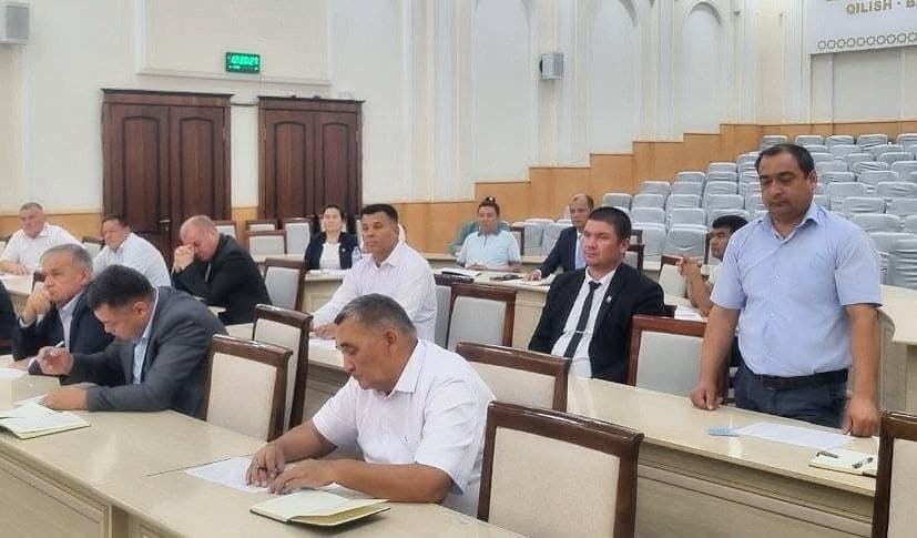 XALIQ DEPUTATLARI TÓRTKÚL RAYONLIQ KEŃESINIŃ GEZEKTEGI 29-SESSIYASI BOLIP ÓTTI