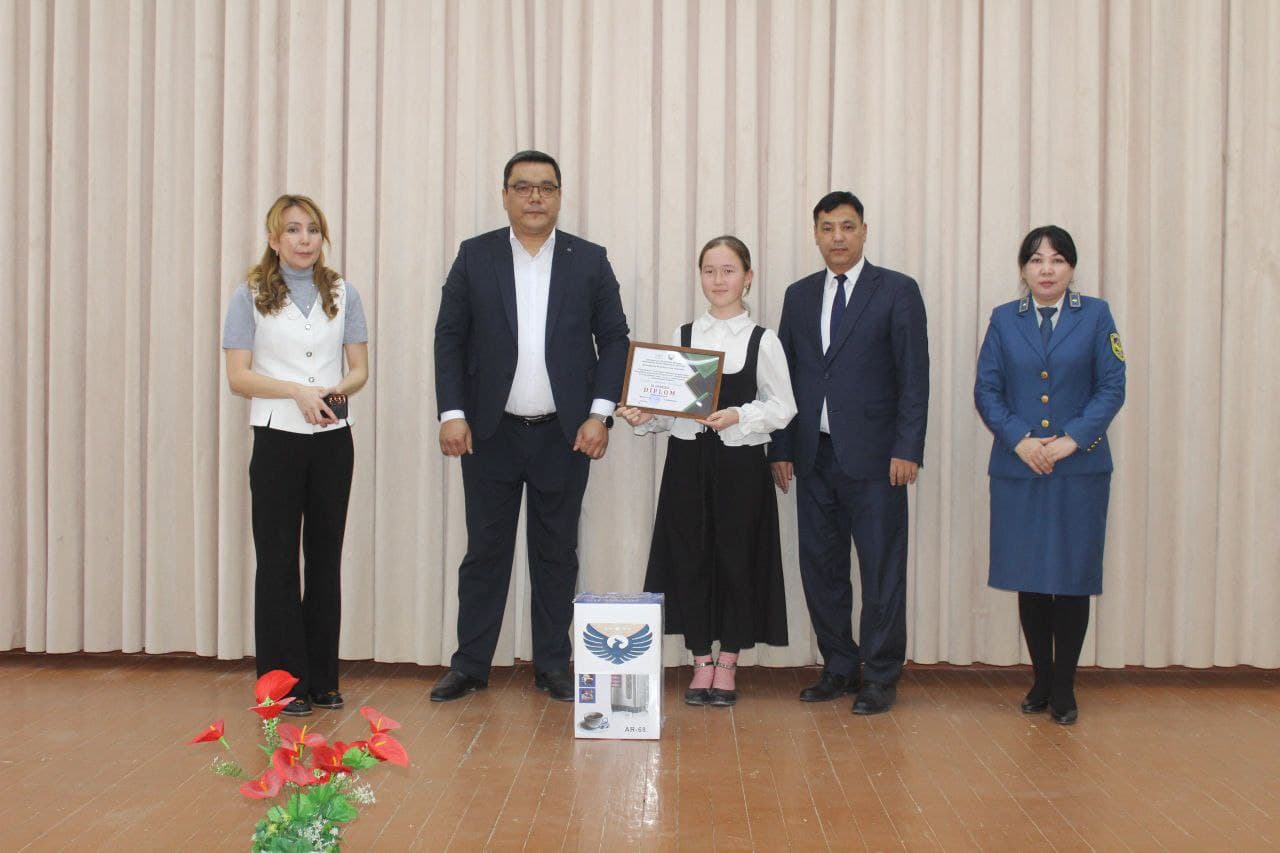 На высоком уровне организован Каракалпакский республиканский этап конкурса "Налоговые знания - молодому поколению"