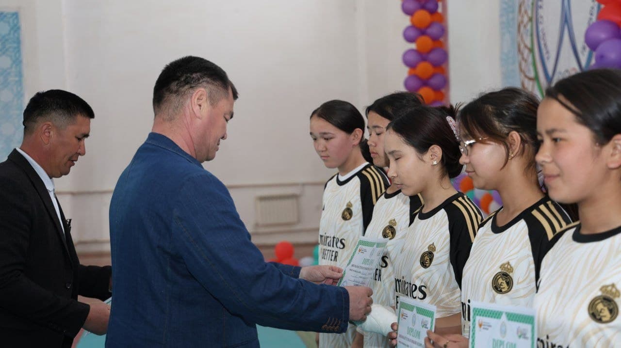 В Шуманае прошли соревнования по волейболу