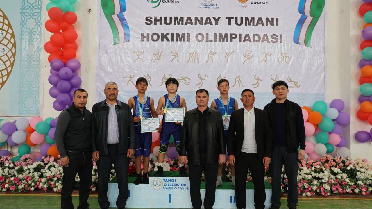 В Шуманае прошли соревнования по волейболу