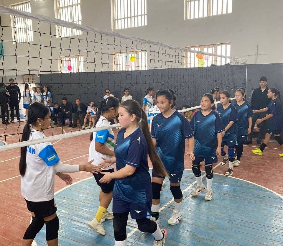 В Шуманае прошли соревнования по волейболу