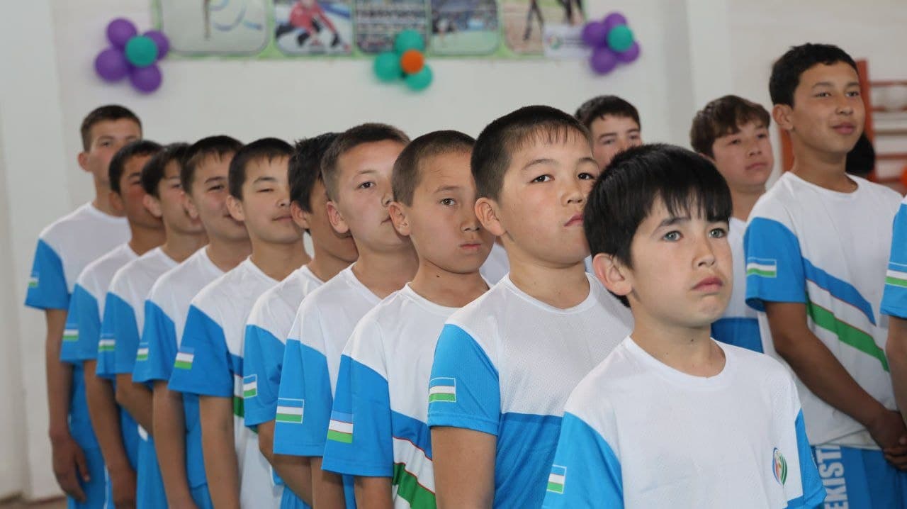 В Шуманае прошли соревнования по волейболу