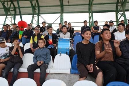 Qorao‘zak tumanida Jo‘qorg‘i Kengash Raisi kubogi uchun Qoraqalpog‘iston chempionatining 2-liga musobaqalari bo‘lib o‘tdi.