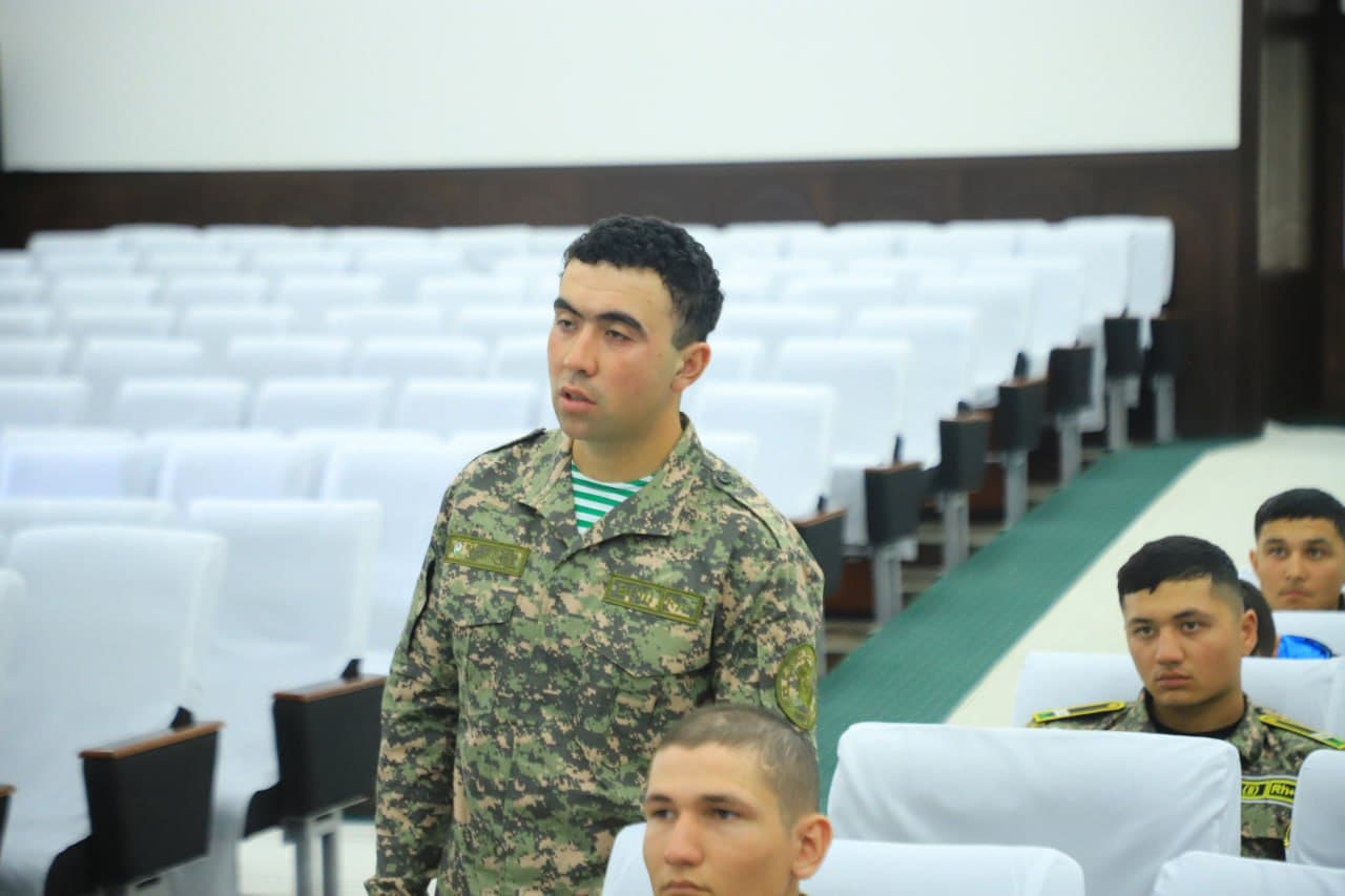 Yoshlar bandligi – ustuvor vazifa: Vobkentda ochiq muloqot amaliy natijalar bilan yakunlandi