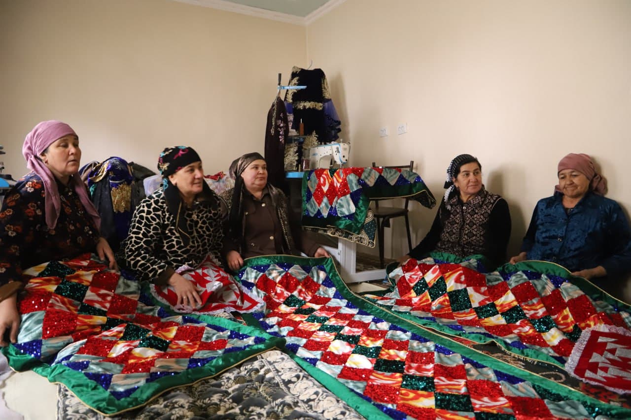 Bir mahalladan boshlangan tashabbus — yuzlab ayollarga baraka va daromad