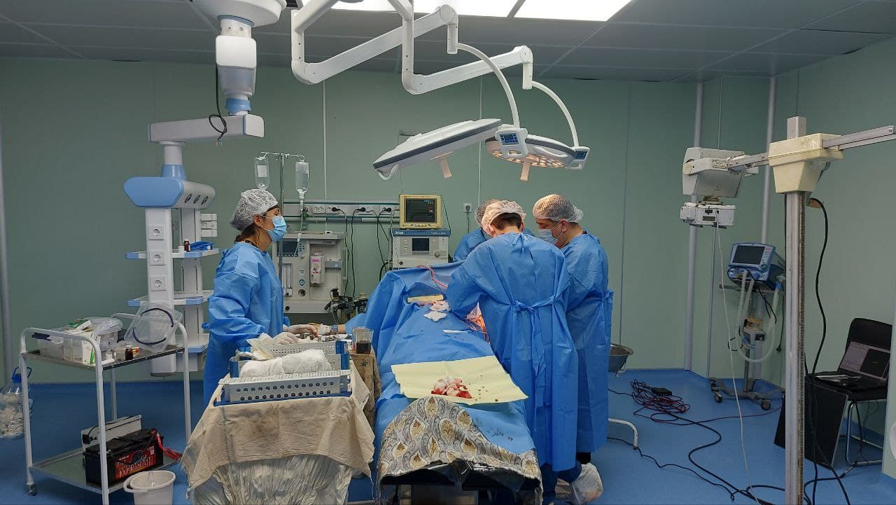 Шофирконлик шифокорлар мураккаб жарроҳлик амалиётини муваффақиятли якунладилар