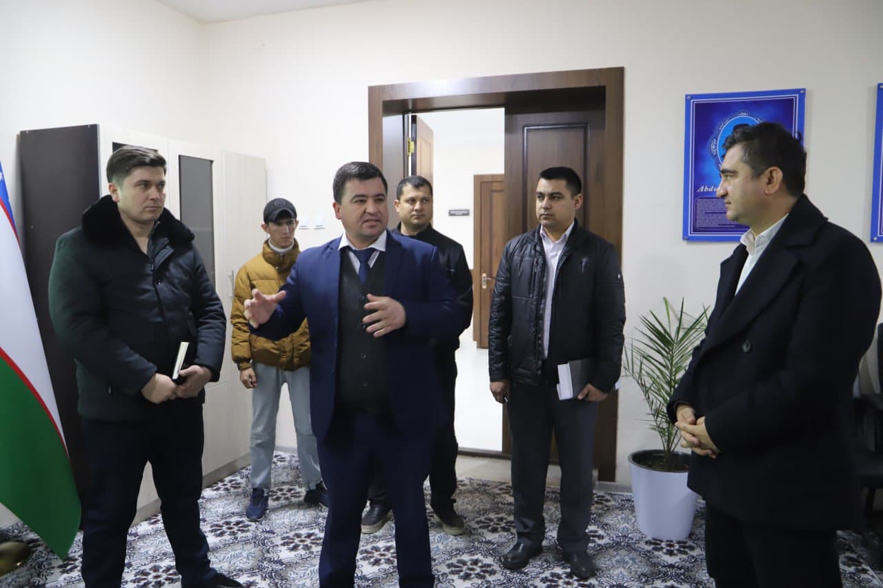 “Yoshlar kuni” doirasida Shofirkon tuman 2-son texnikumida startap va tadbirkorlik tashabbuslari qo‘llab-quvvatlandi