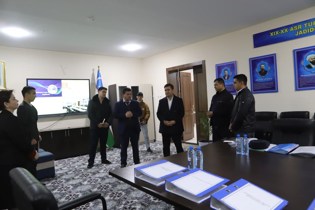 “Yoshlar kuni” doirasida Shofirkon tuman 2-son texnikumida startap va tadbirkorlik tashabbuslari qo‘llab-quvvatlandi