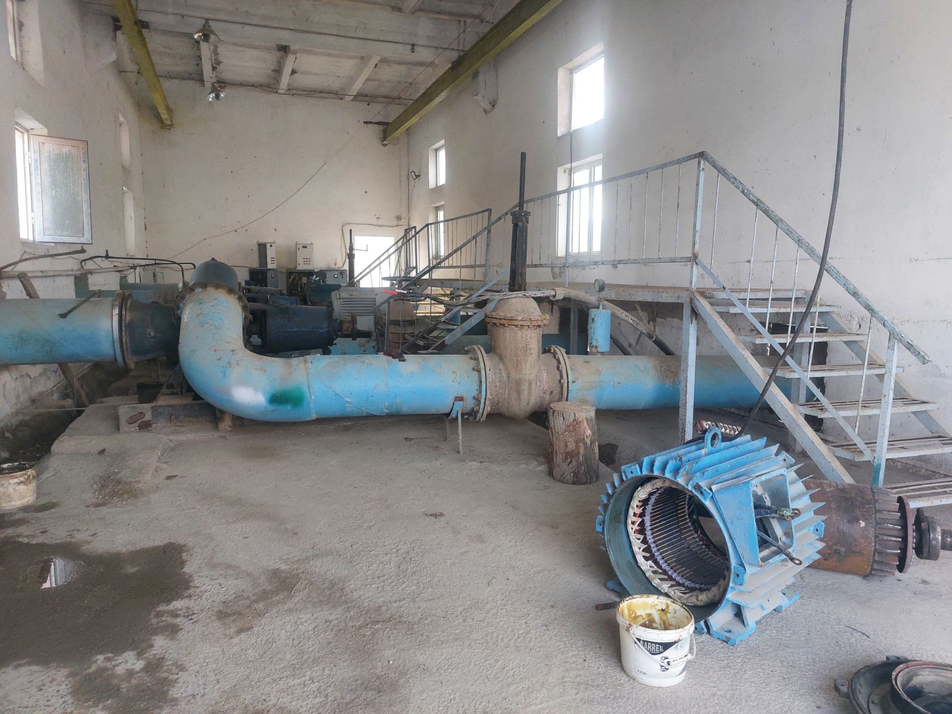 3,5 ming gektar yer taqdiri: Shofirkon nasos stansiyalarida o‘rganish o‘tkazildi