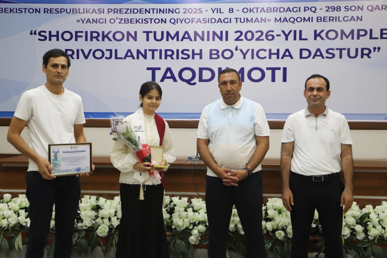 Shofirkon tumanida 39 nafar bitiruvchiga oltin va kumush medallar tantanali topshirildi
