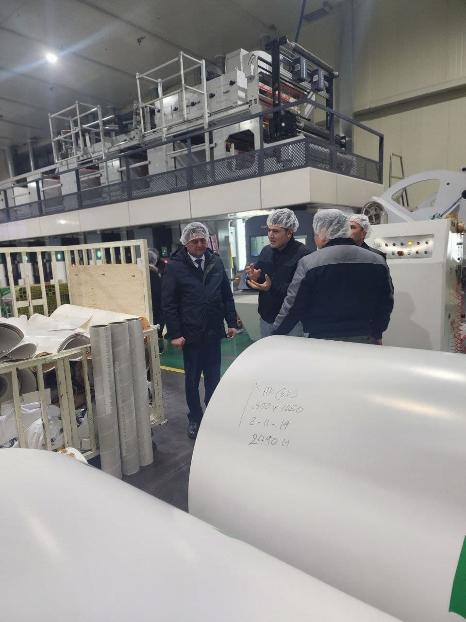 Qorako‘l tumani delegatsiyasi Janubiy Koreyada ishlab chiqarish korxonasi faoliyati bilan tanishdi