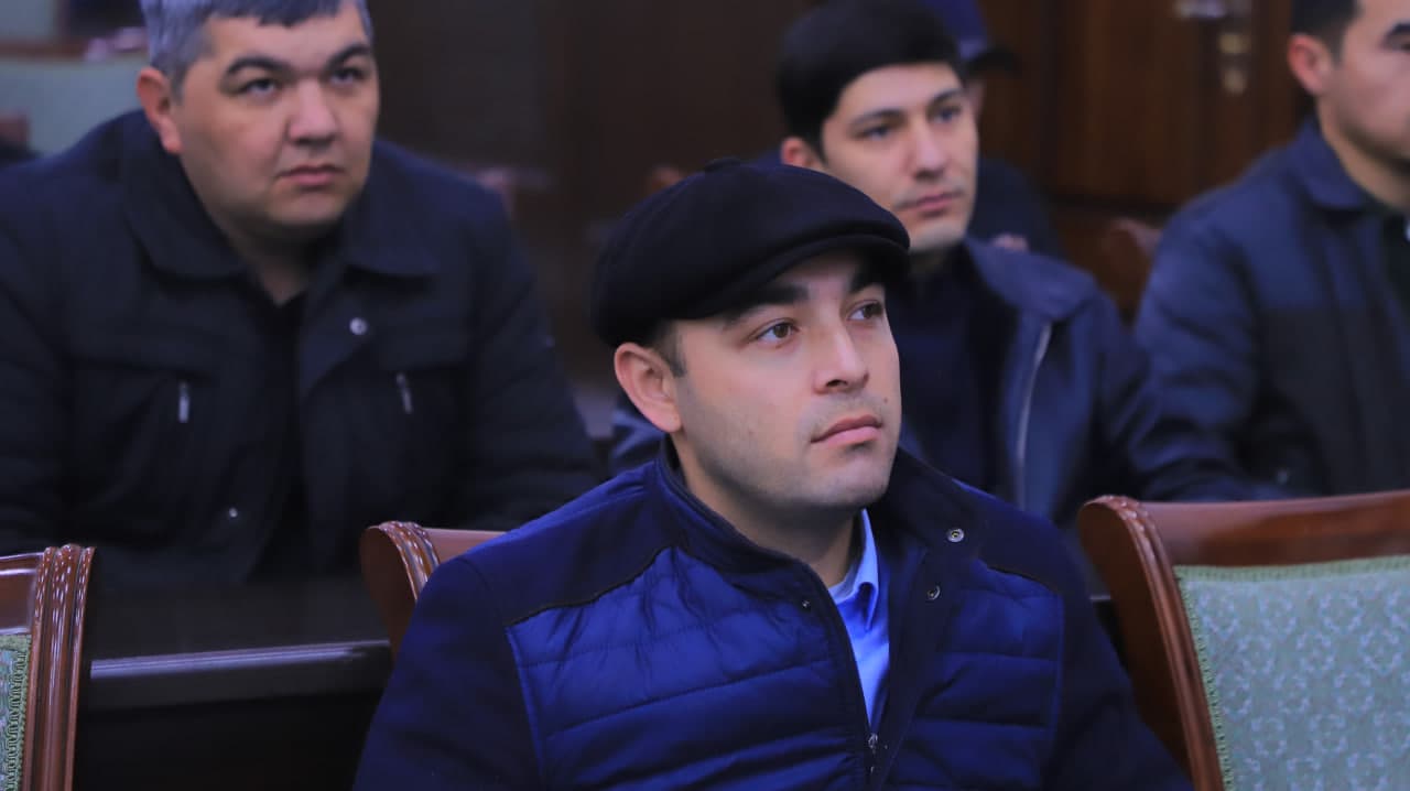 Tuman hokimligi apparati xodimlari uchun tuman adliya bo‘limi mas’ullari tomonidan korrupsiyaga qarshi kurashish hamda manfaatlar to‘qnashuvining oldini olish masalalariga bag‘ishlangan seminar tashkil etildi