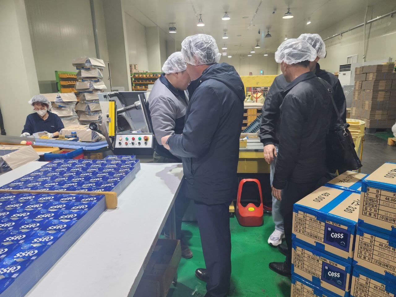 Qorako‘l tumani delegatsiyasi Janubiy Koreyada ishlab chiqarish korxonasi faoliyati bilan tanishdi