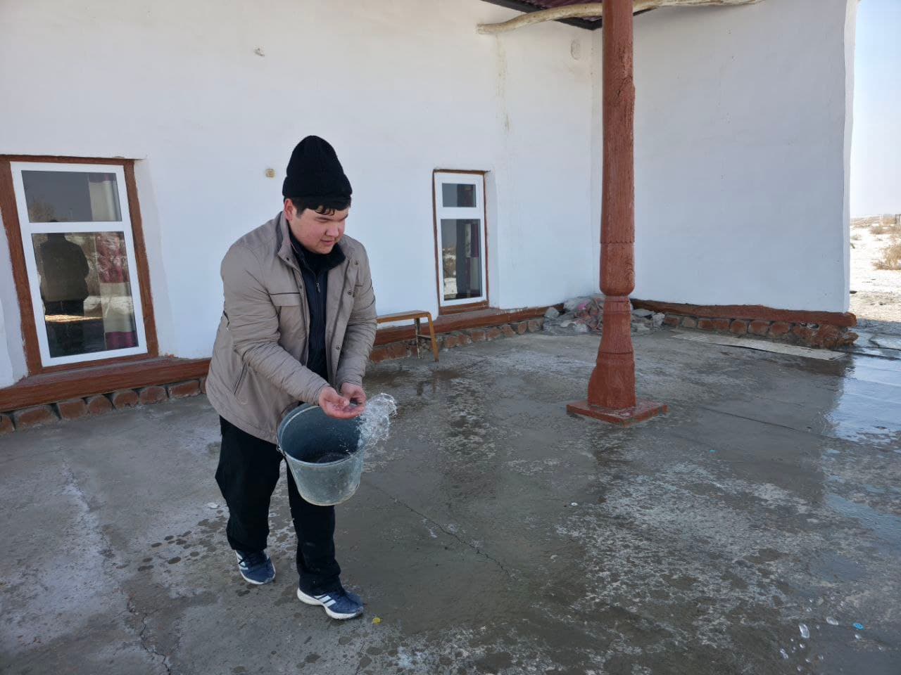 Qorako‘l tumani yoshlar yetakchilari umumxalq xayriya hashari doirasida faol ishtirok etmoqda