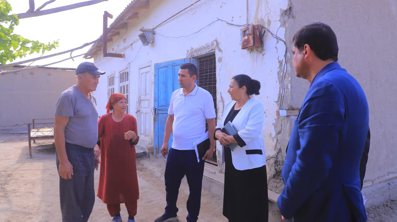 Qorako‘l mahallasida ehtiyojmand oilalar bilan manzilli ishlar olib borilmoqda