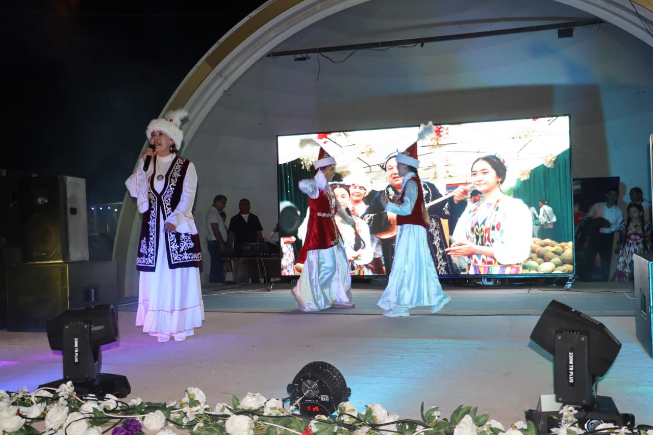 QOROVULBOZOR TUMANIDA “XALQLAR DO‘STLIGI KUNI” KENG NISHONLANDI