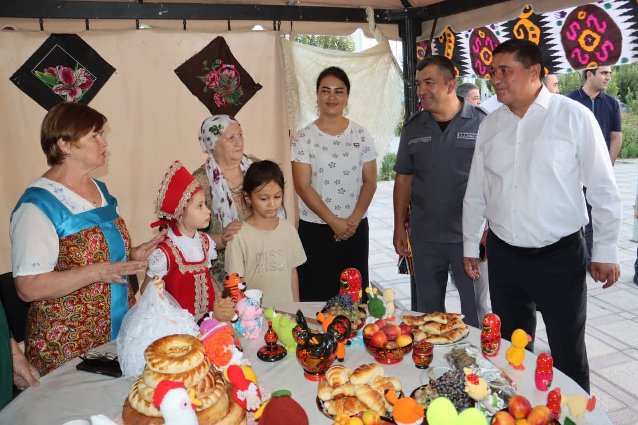 QOROVULBOZOR TUMANIDA “XALQLAR DO‘STLIGI KUNI” KENG NISHONLANDI