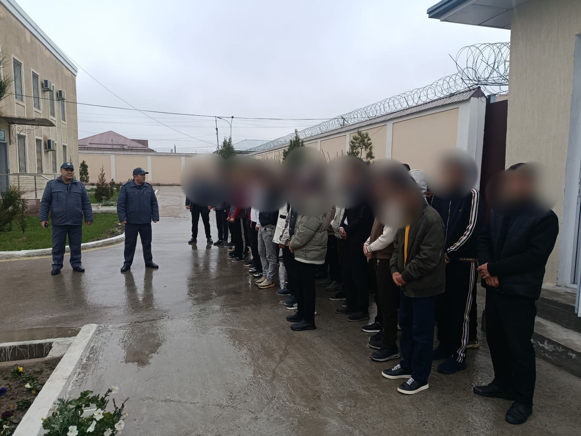 Қоровулбозор туманидаги уюшмаган ва пробация ҳисобида турган ёшлар Когон шаҳрида жойлашган махсус қабулхона ҳамда реабилитация марказига ташрифи ташкил этилди.