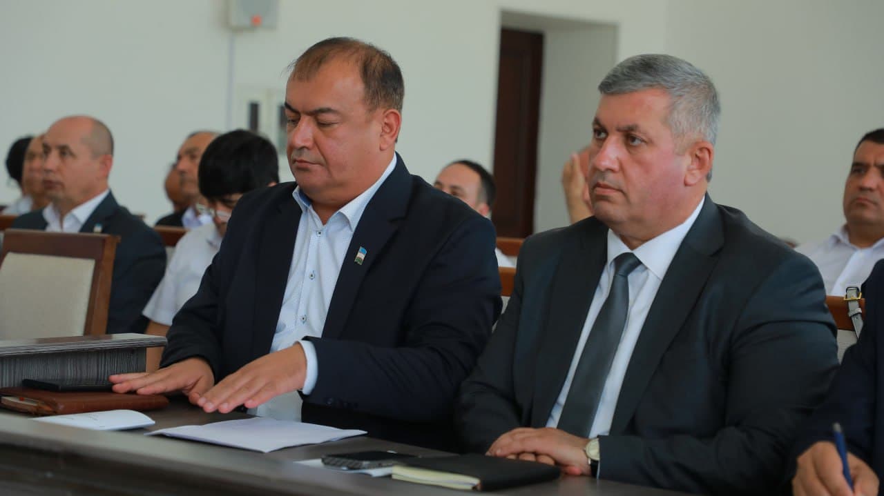 Xalq deputatlari Buxoro shahar kengashining navbatdagi sessiyasi bo'lib o'tdi