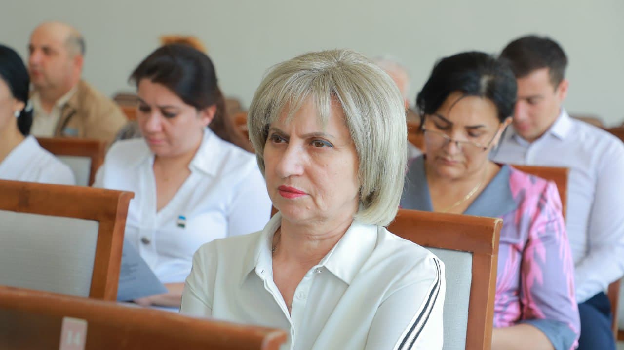 Xalq deputatlari Buxoro shahar kengashining navbatdagi sessiyasi bo'lib o'tdi