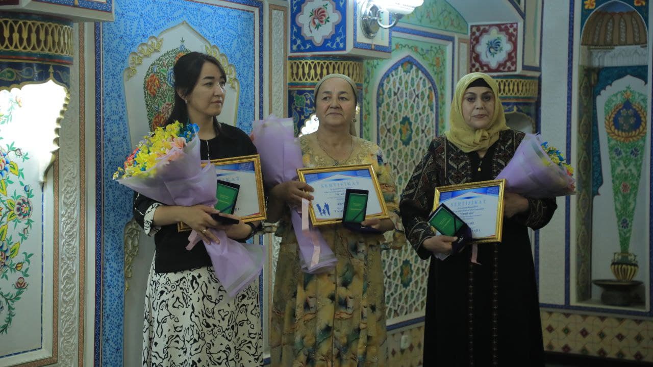 Ибратли оилалар эътироф этилди