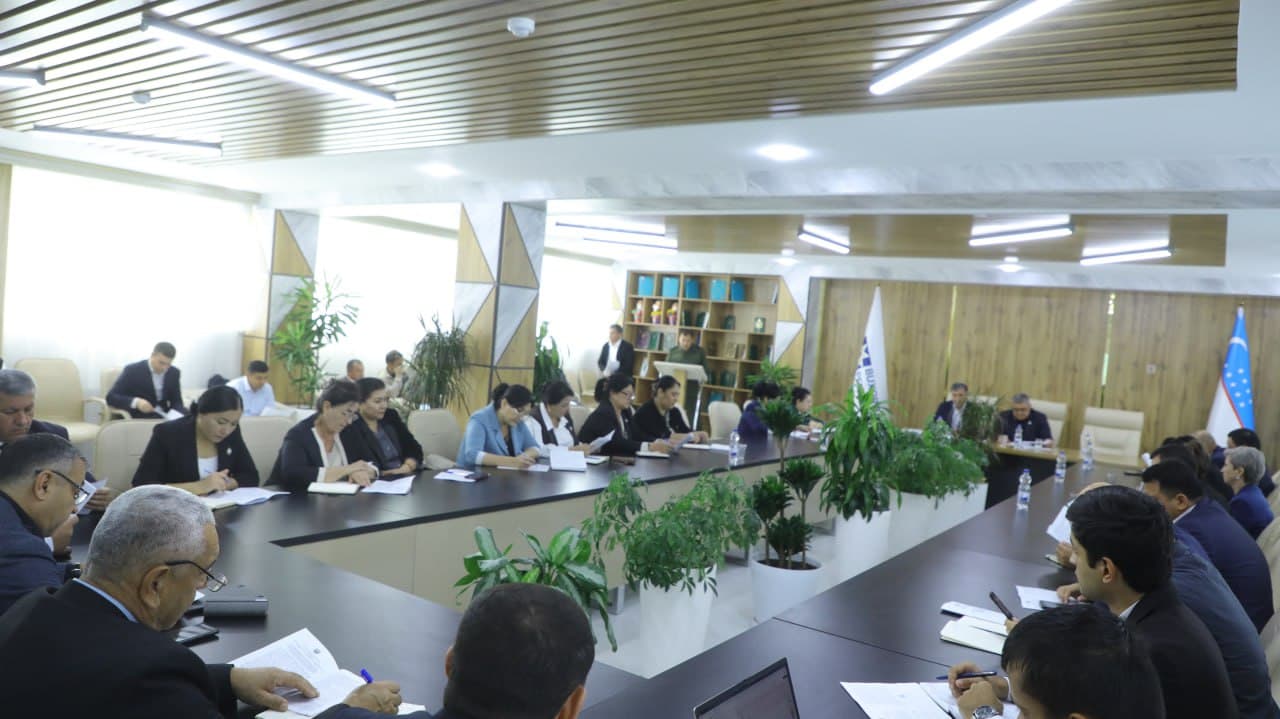 Халқ депутатлари Бухоро шаҳар Кенгашининг навбатдаги сессияси бўлиб ўтди