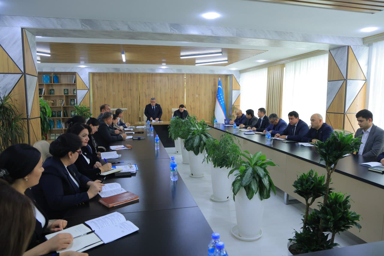 Халқ депутатлари Бухоро шаҳар Кенгашининг навбатдаги сессияси бўлиб ўтди